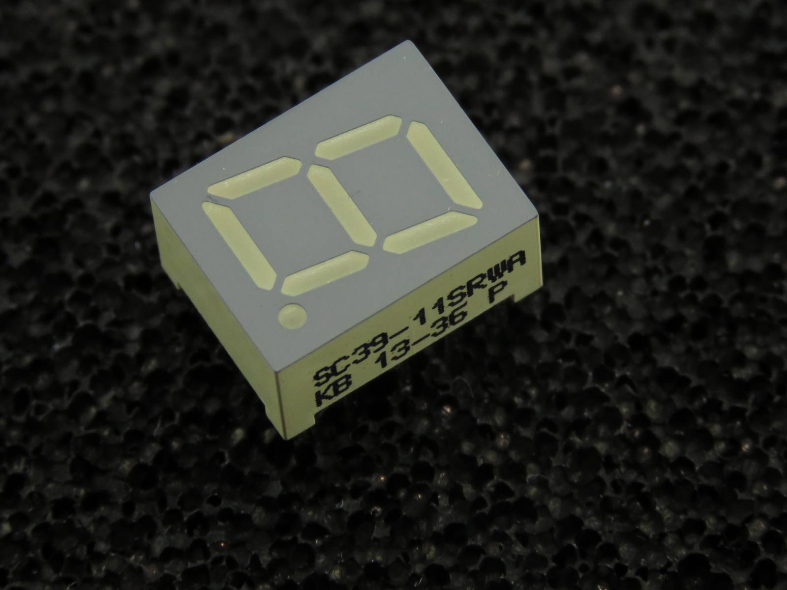 Afficheur LED 7 segments SC39-11SRWA