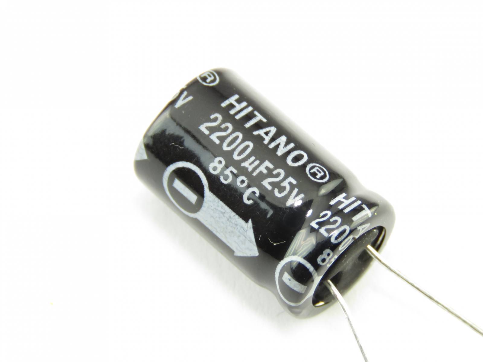 Condensateur chimique 2200uF 25V SKR222M1EJ26