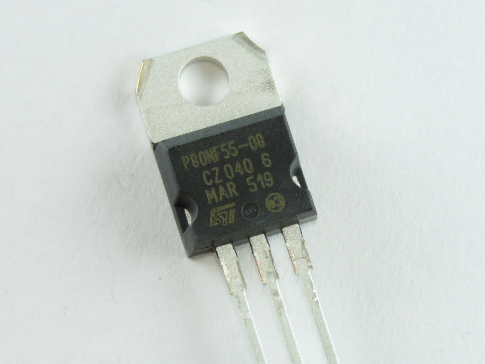 Transistor STP80NF55-08