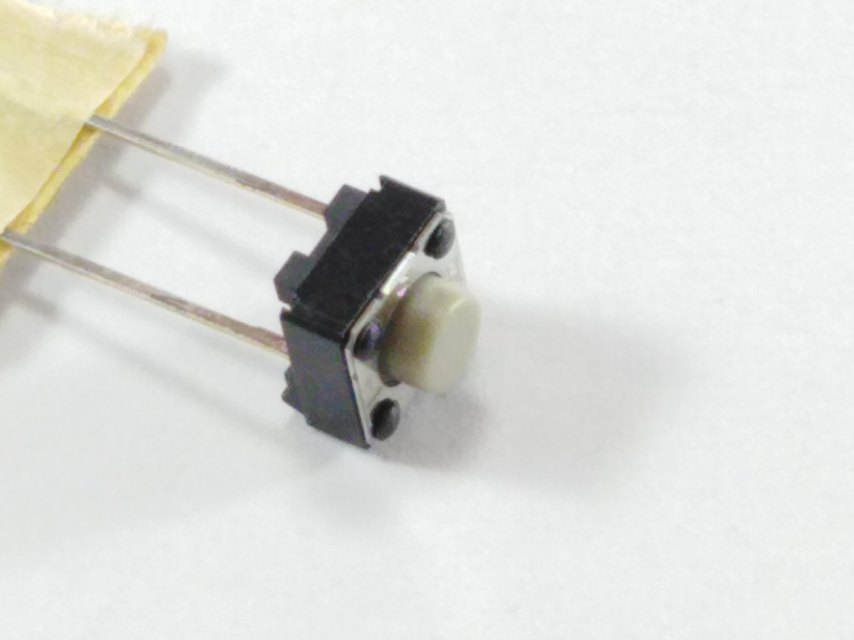 Bouton-poussoir miniature SW100662-015