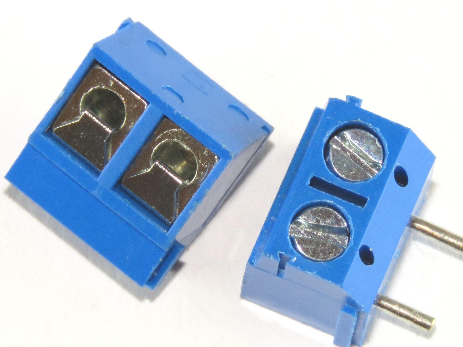 Bornier à visser TB-002-5-90BL