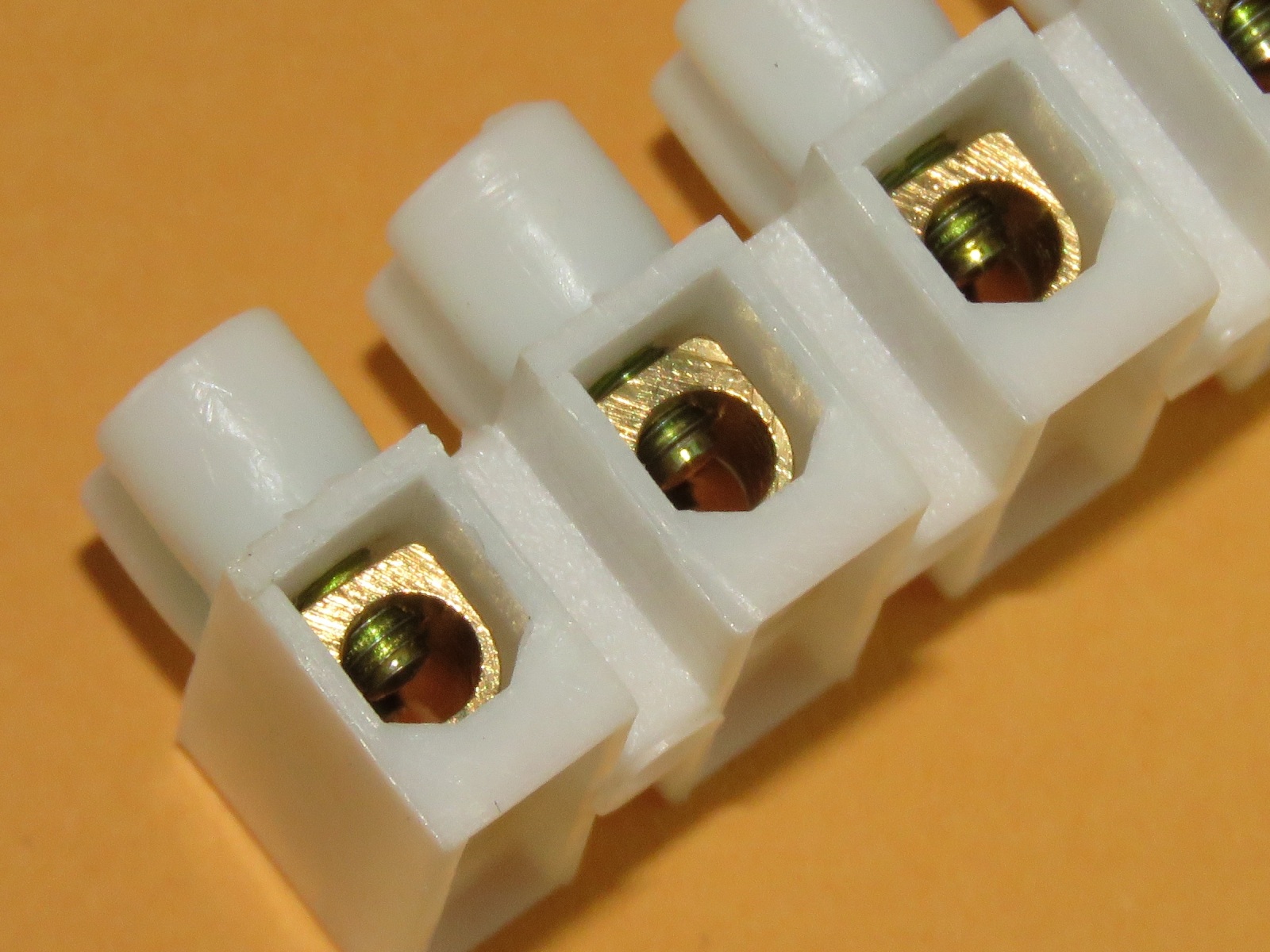 Domino 12 pôles TB-012-02-0W (image 3/3)