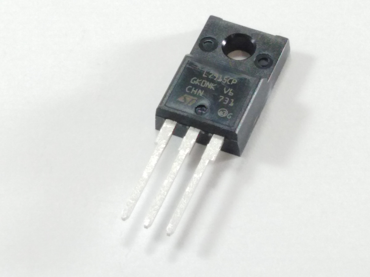 Circuit régulateur de tension négative UA7915F