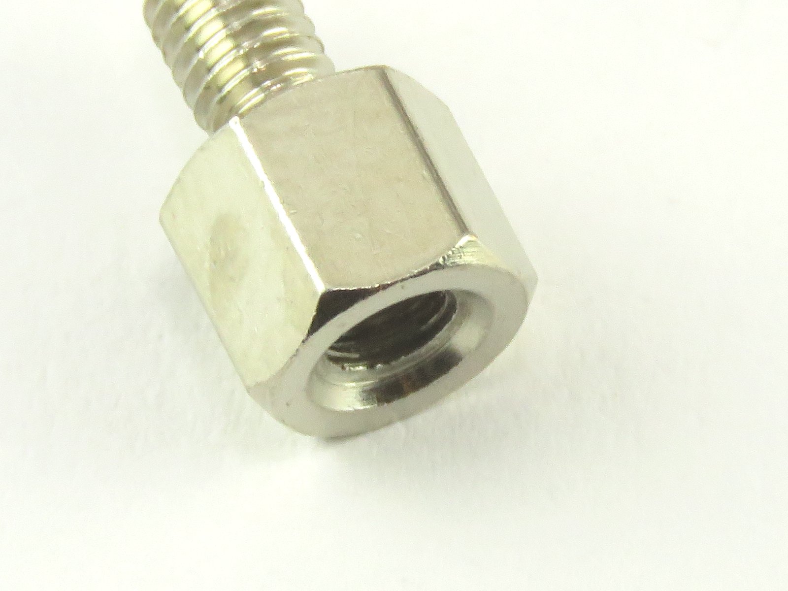 Entretoise métallique V-0050503BK (image 3/3)