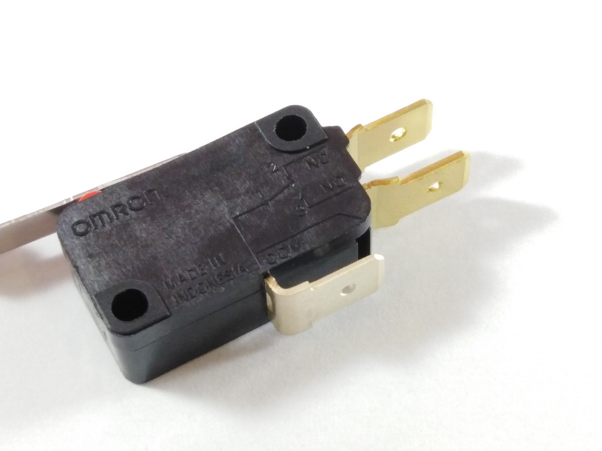 Microrupteur V-166-1C5 (image 3/4)