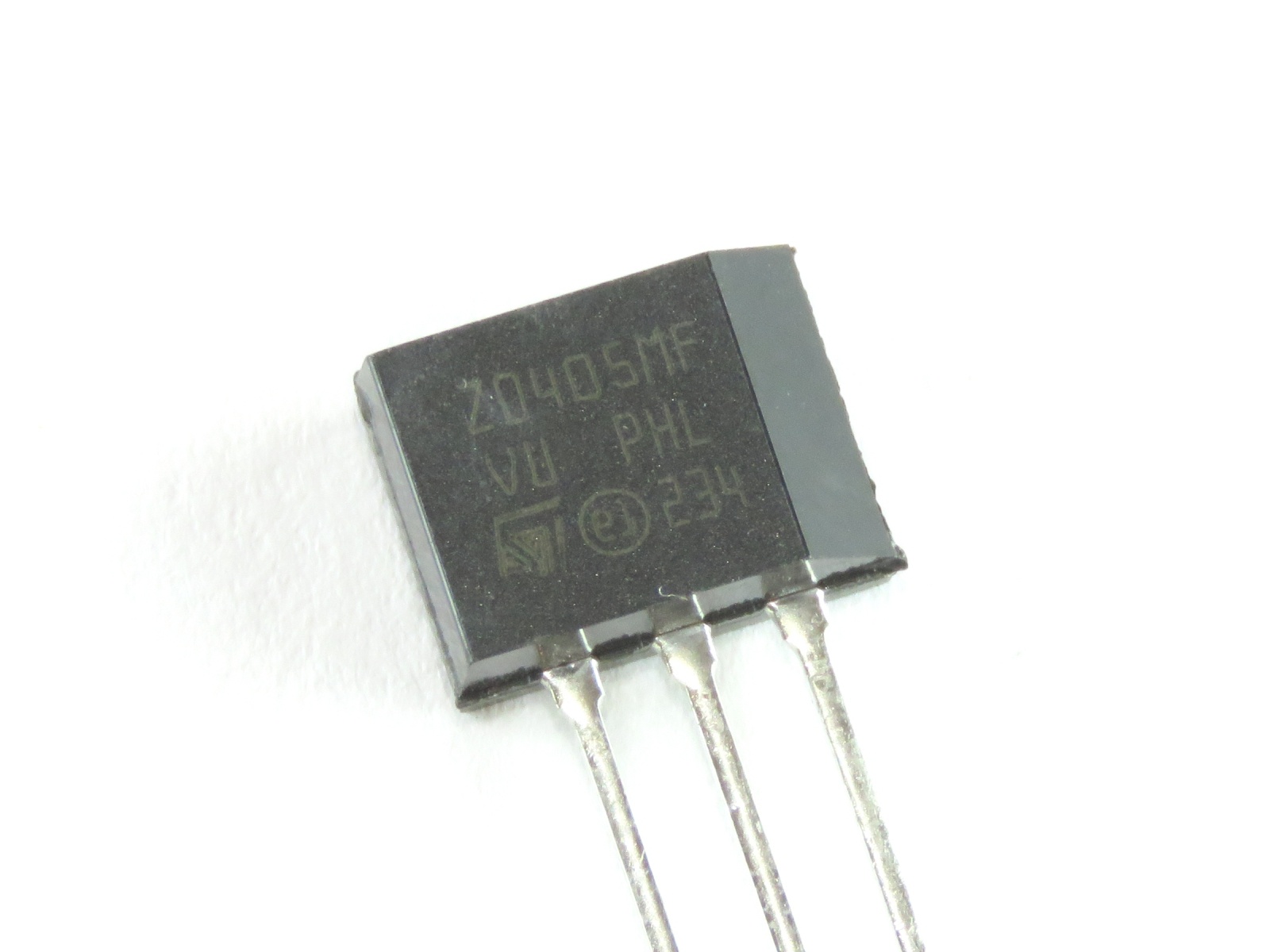 Triac Z0405MF