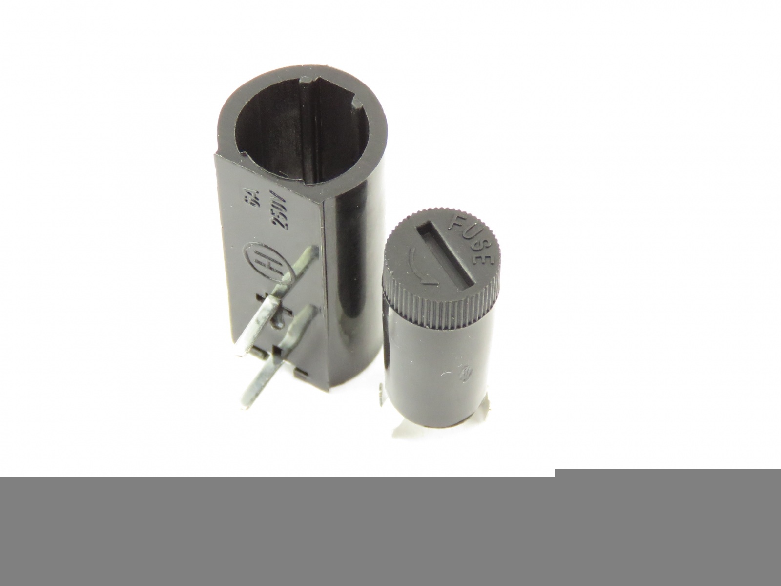 Support porte-fusible 5x20mm ZH7-06H (image 3/3)