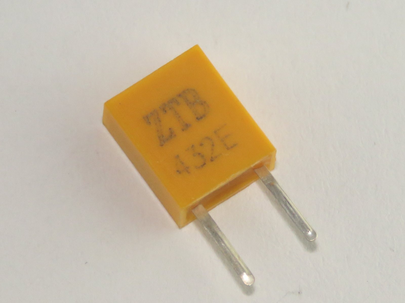 Résonateur céramique 432kHz ZTB432E